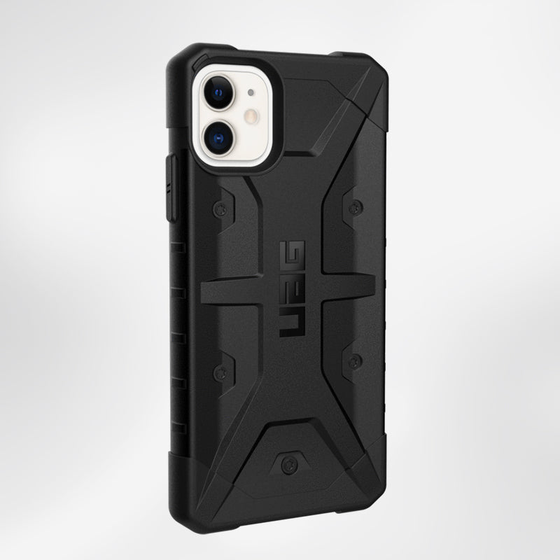 Ανθεκτική Θήκη Pathfinder της Urban Armor Gear για iPhone 11