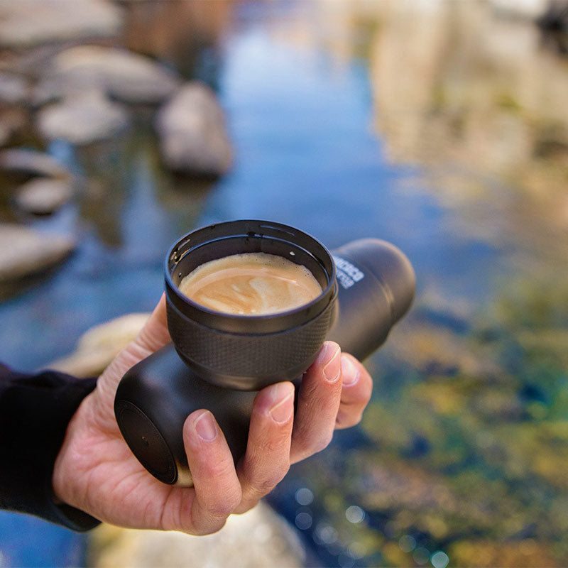 Φορητή χειροκίνητη μηχανή Minipresso NS της Wacaco