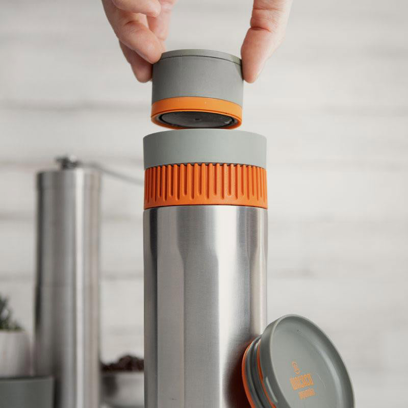 Φορητή μηχανή καφέ φίλτρου Pipamoka της Wacaco